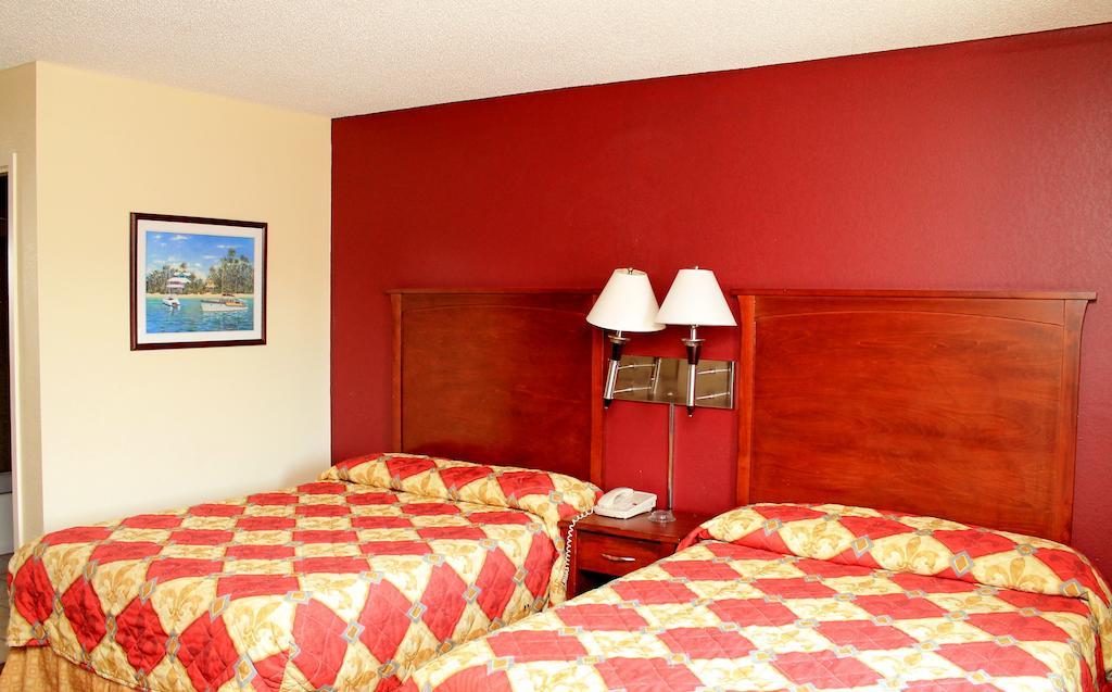 Best Way Inn And Suites - New Orleans Room photo